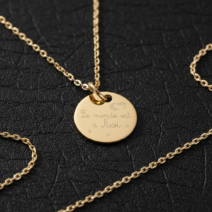 Pendentif prégravé 15mm "monde" Or Plaqué 18K